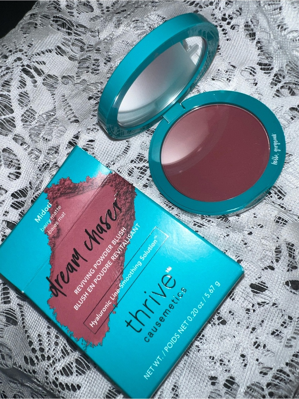 Thrive dream chaser reviving powder blush, MIDORI, (berry matte) NIB